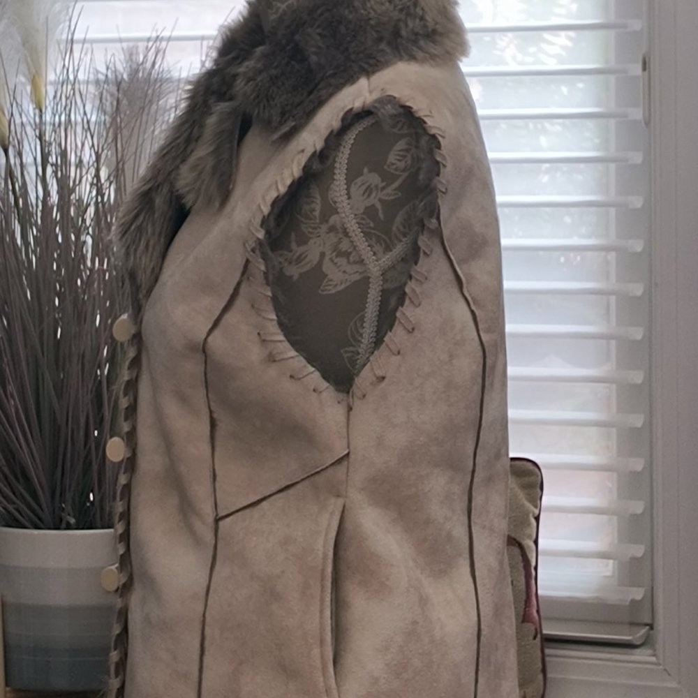 VTG Scully Suede & Fur Vest - Picture 2 of 4